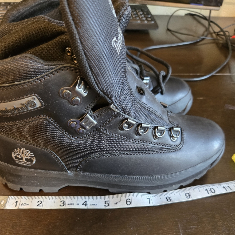 Timberlands - Picture 2 of 6